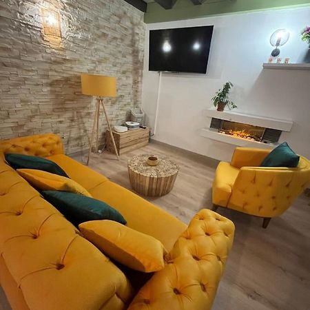 Appart Hotel Le 8 Le Duplex Макон Экстерьер фото